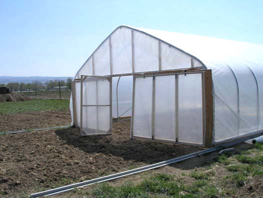 A HOOPHOUSE ON THE MOVE